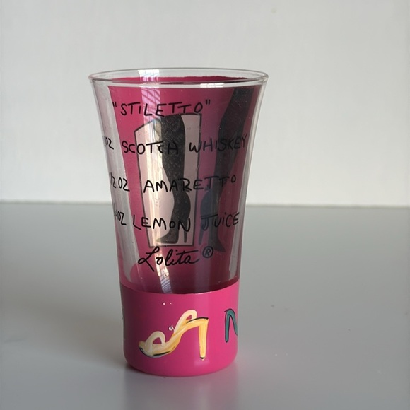 Shot glass with stiletto pumps hand painted - Picture 3 of 5